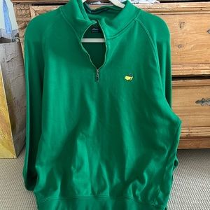 Masters pullover with logo